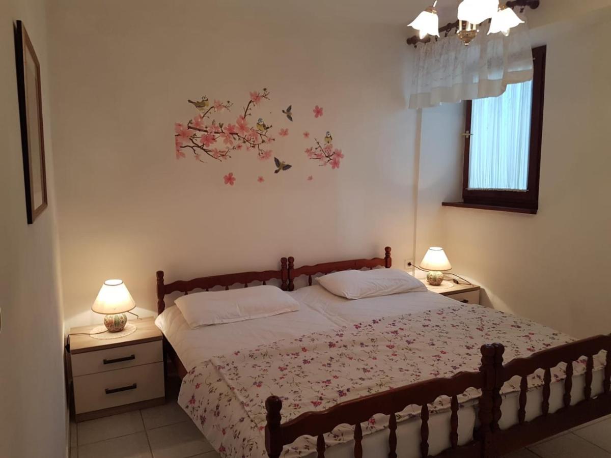 Apartments Mary Miholascica Εξωτερικό φωτογραφία